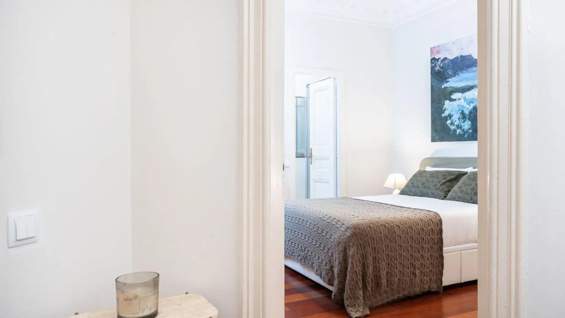 Modernist Apartment In The Best Location Barcelona
