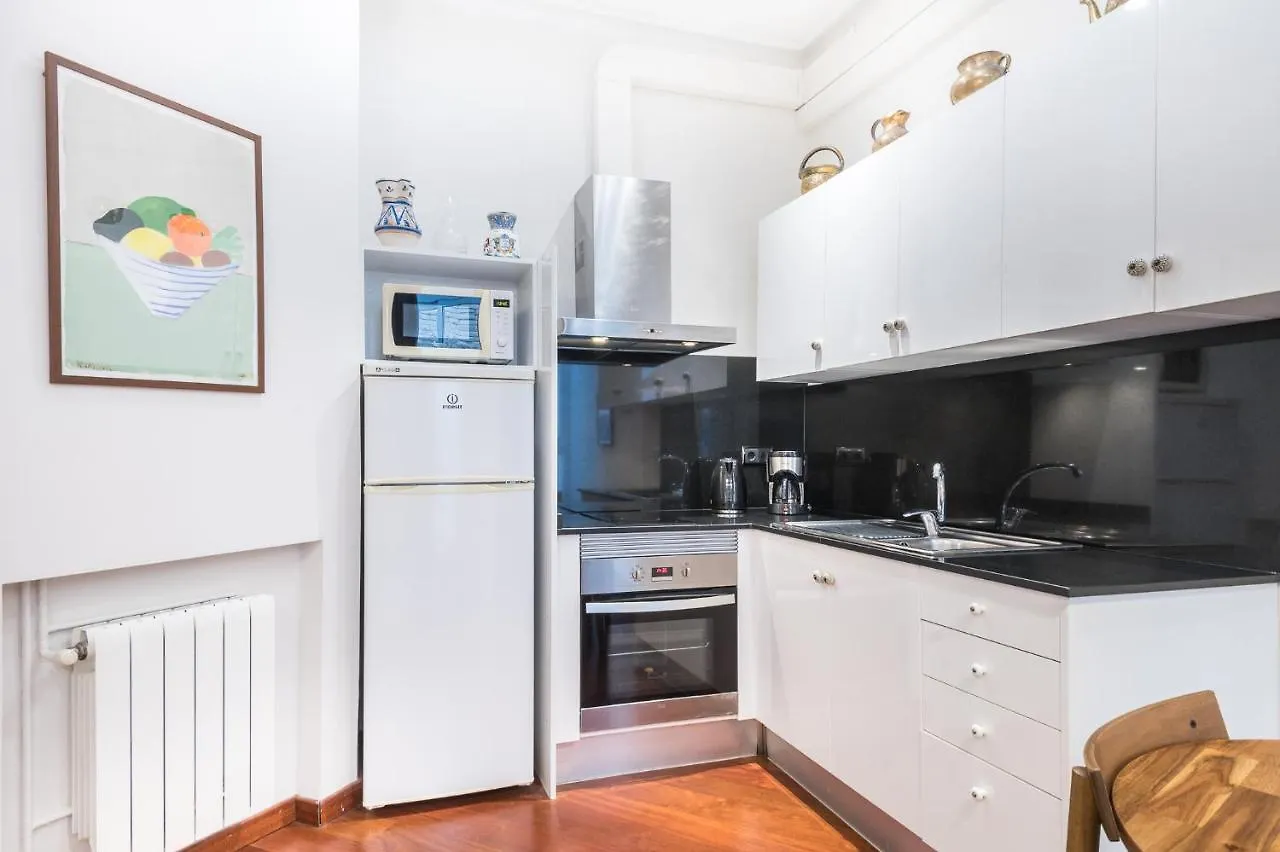ברצלונה Modernist Apartment In The Best Location 0*,